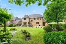 Claremount Gardens, Epsom