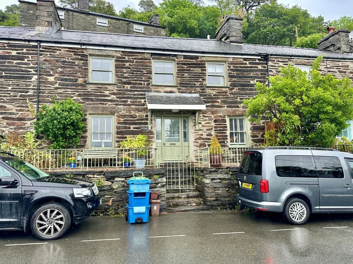 Maentwrog, Blaenau Ffestiniog, Gwynedd, LL41