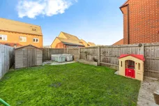 Charters Drive, Middlebeck, Newark
