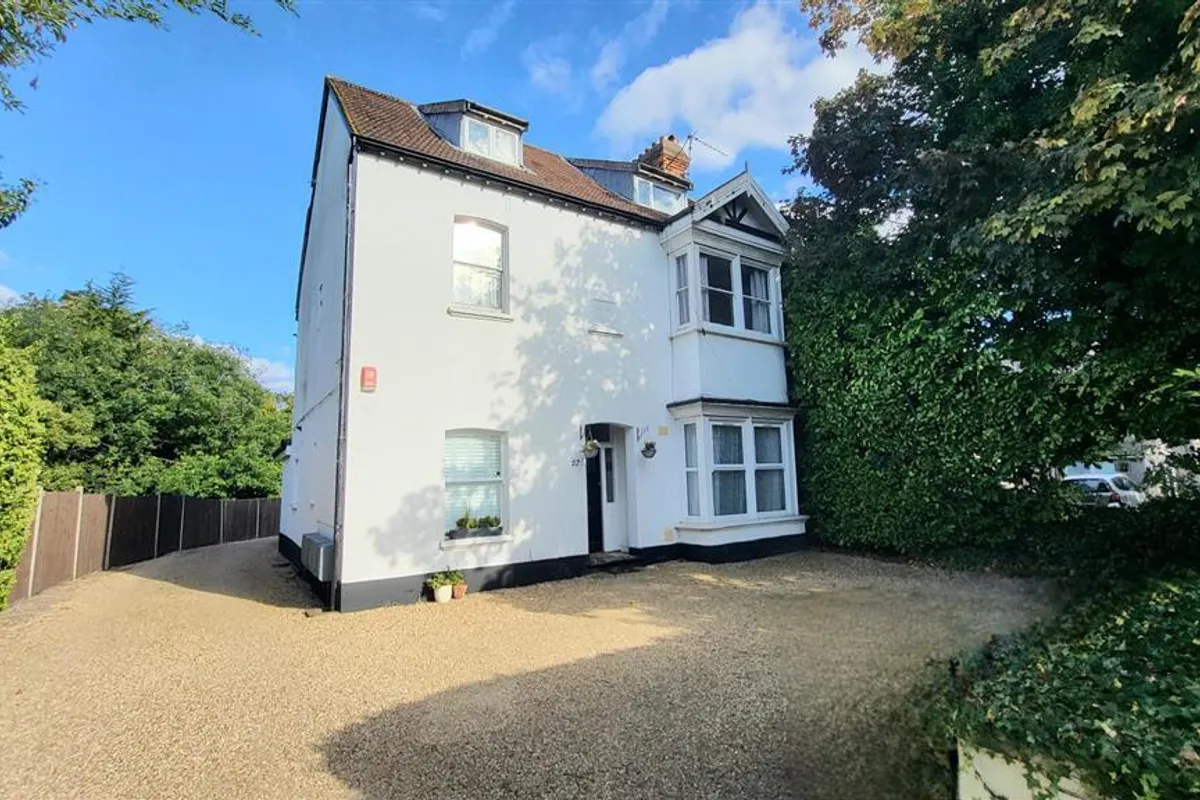 The Ridgeway, ENFIELD