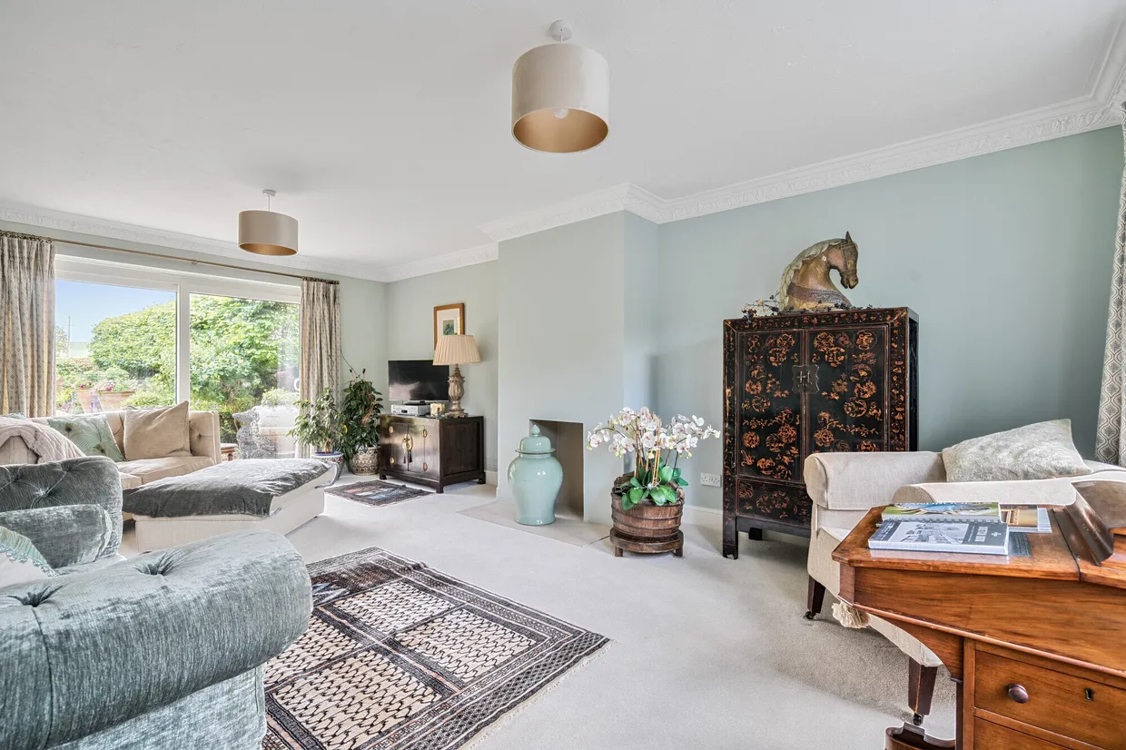 Beckhampton, Marlborough, SN8 photo 7