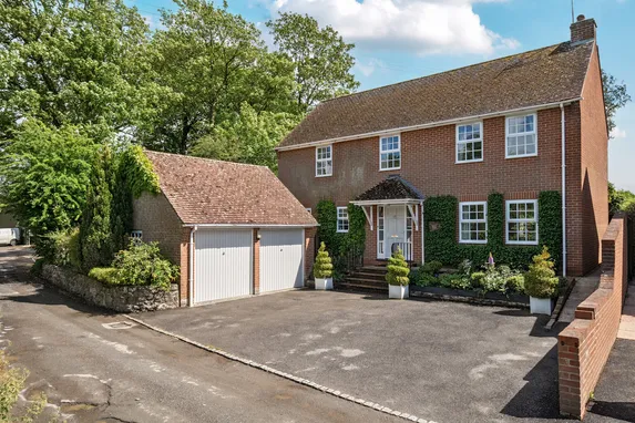 Beckhampton, Marlborough, SN8