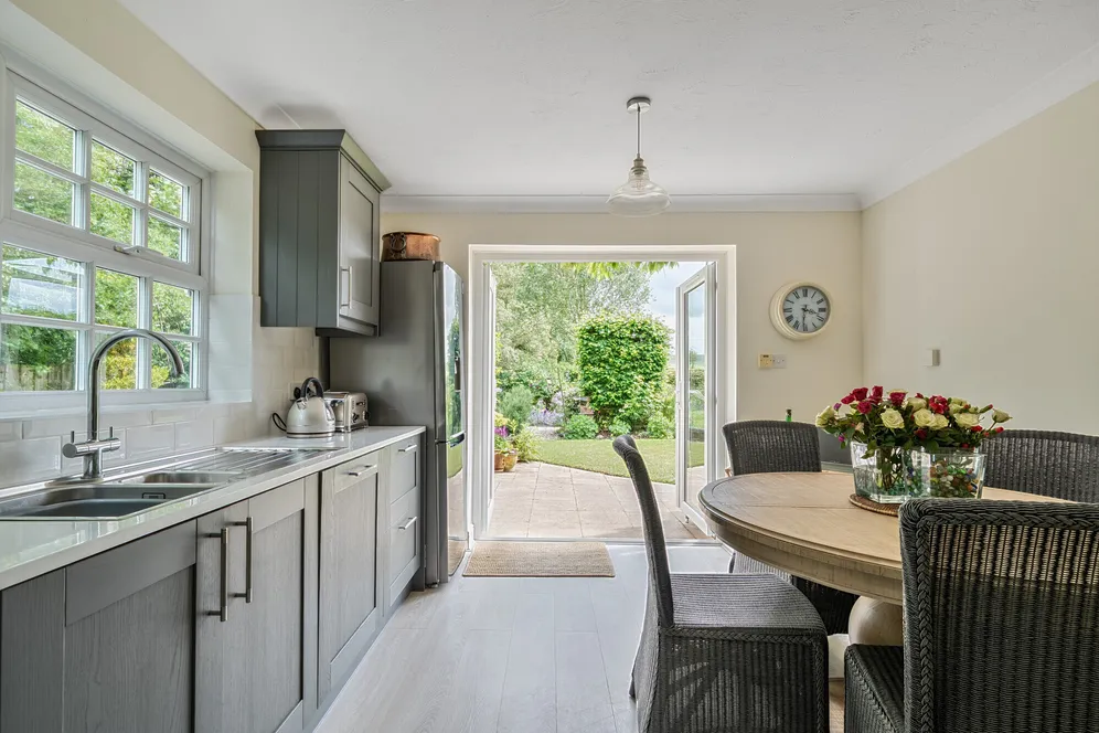 Beckhampton, Marlborough, SN8 photo 5