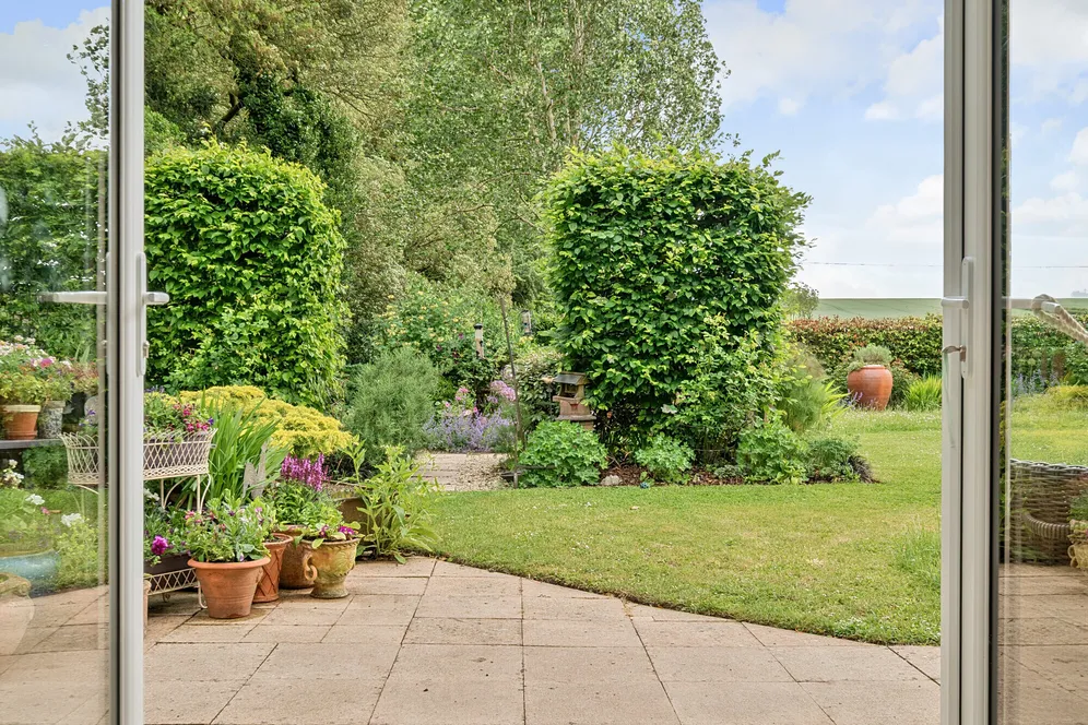 Beckhampton, Marlborough, SN8 photo 10