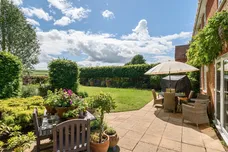Beckhampton, Marlborough, SN8 photo 2