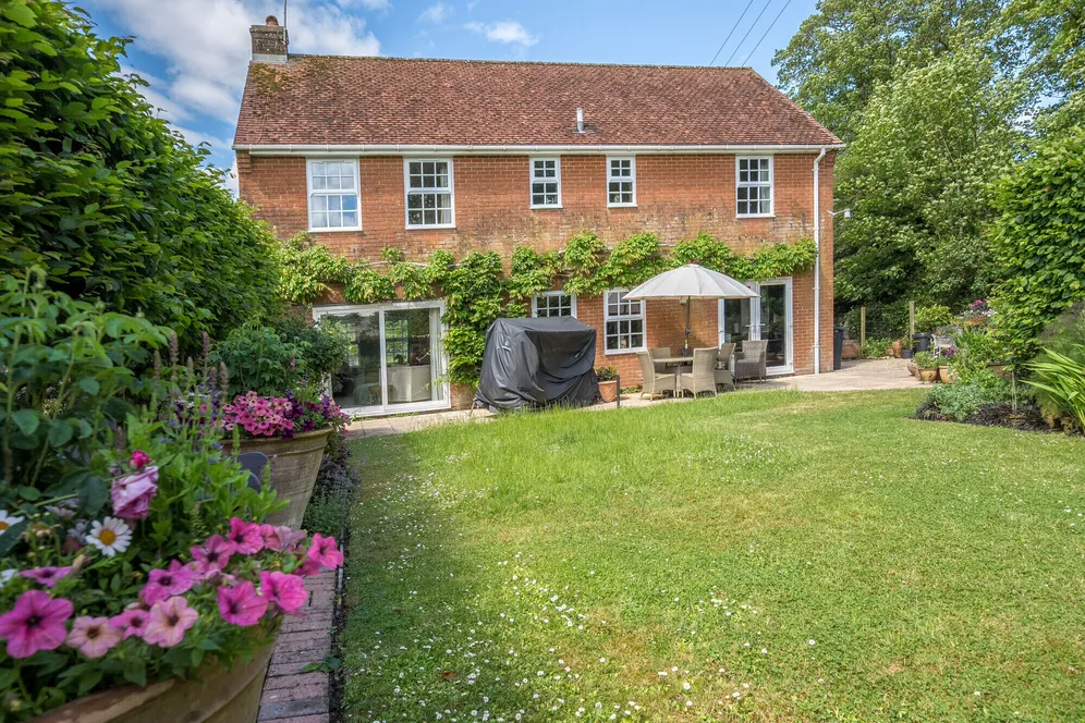 Beckhampton, Marlborough, SN8 photo 11