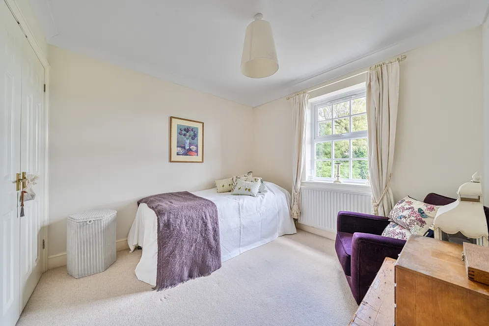 Beckhampton, Marlborough, SN8 photo 16