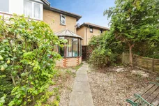 Pomander Crescent, Walnut Tree, Milton Keynes