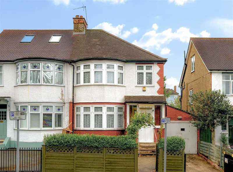 Doyle Gardens, London NW10
