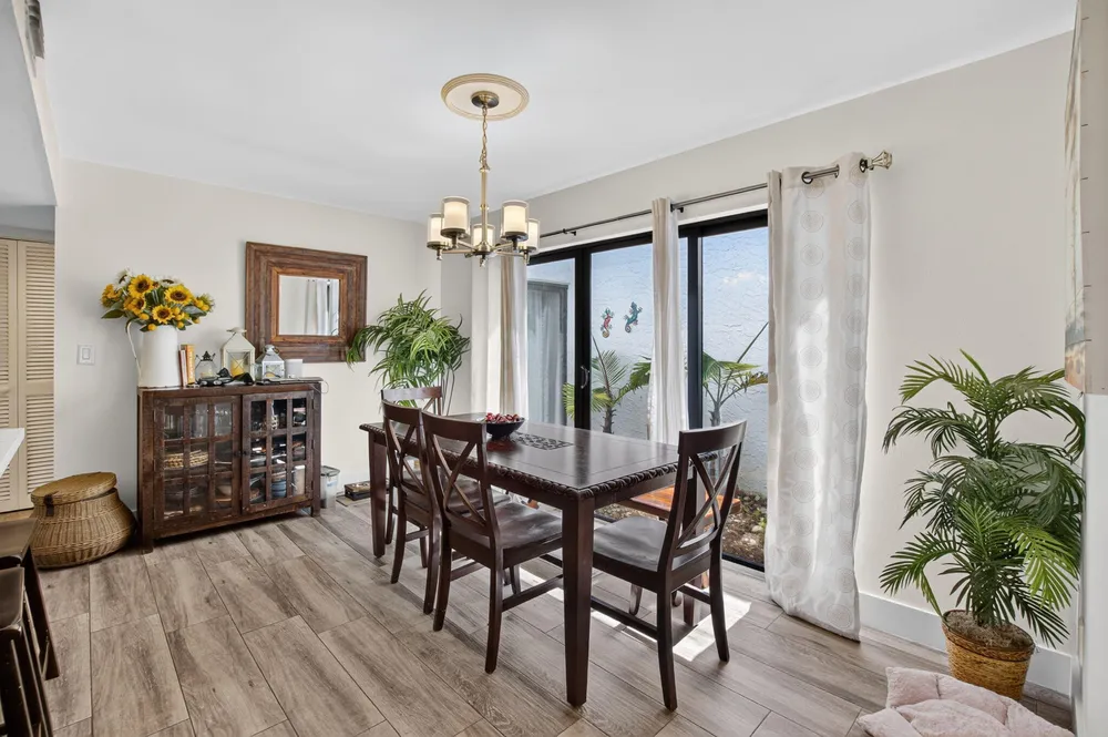 5918 Patio Dr, Boca Raton, FL 33433