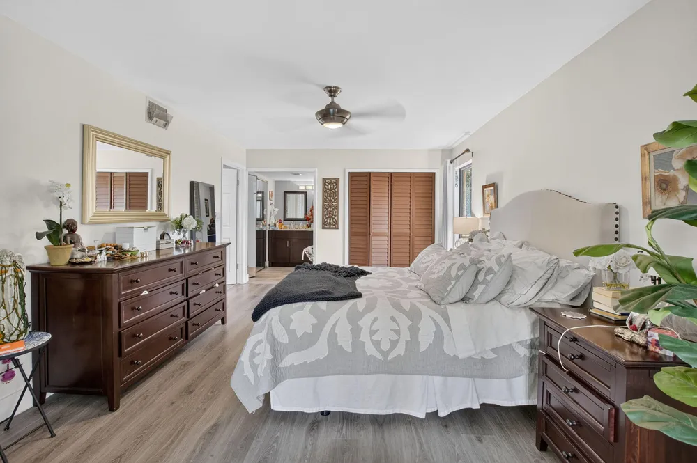 5918 Patio Dr, Boca Raton, FL 33433