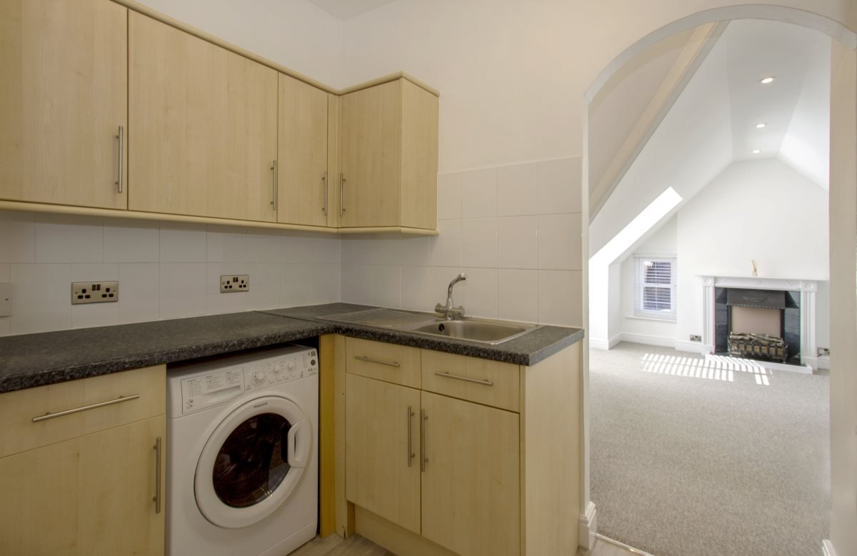 Percy Road, Boscombe Spa Image 9