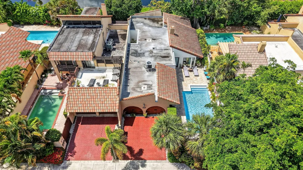 5918 Patio Dr, Boca Raton, FL 33433