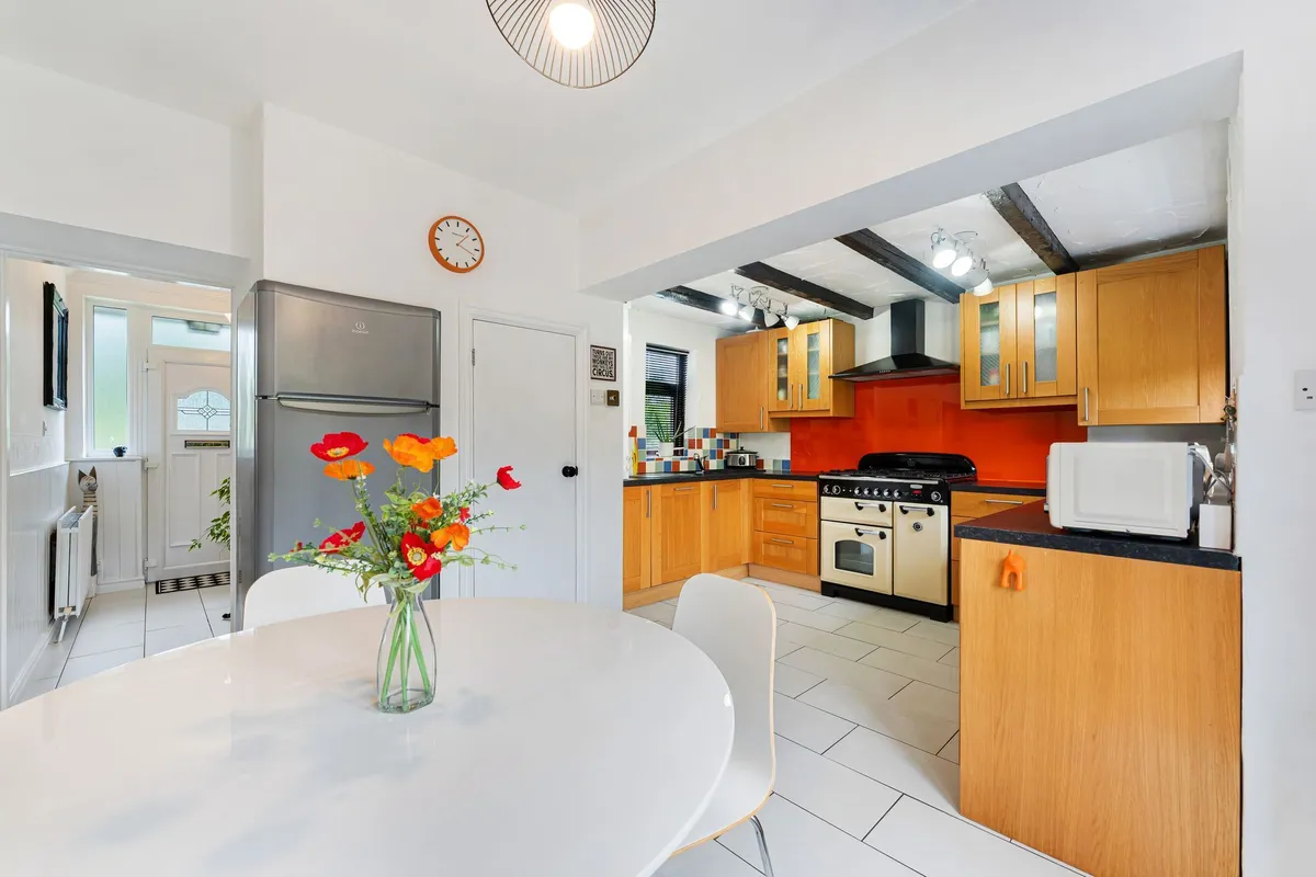 Picton Avenue, Runcorn, WA7