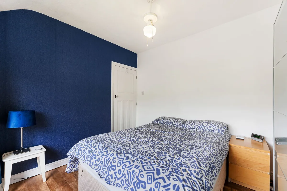 Picton Avenue, Runcorn, WA7