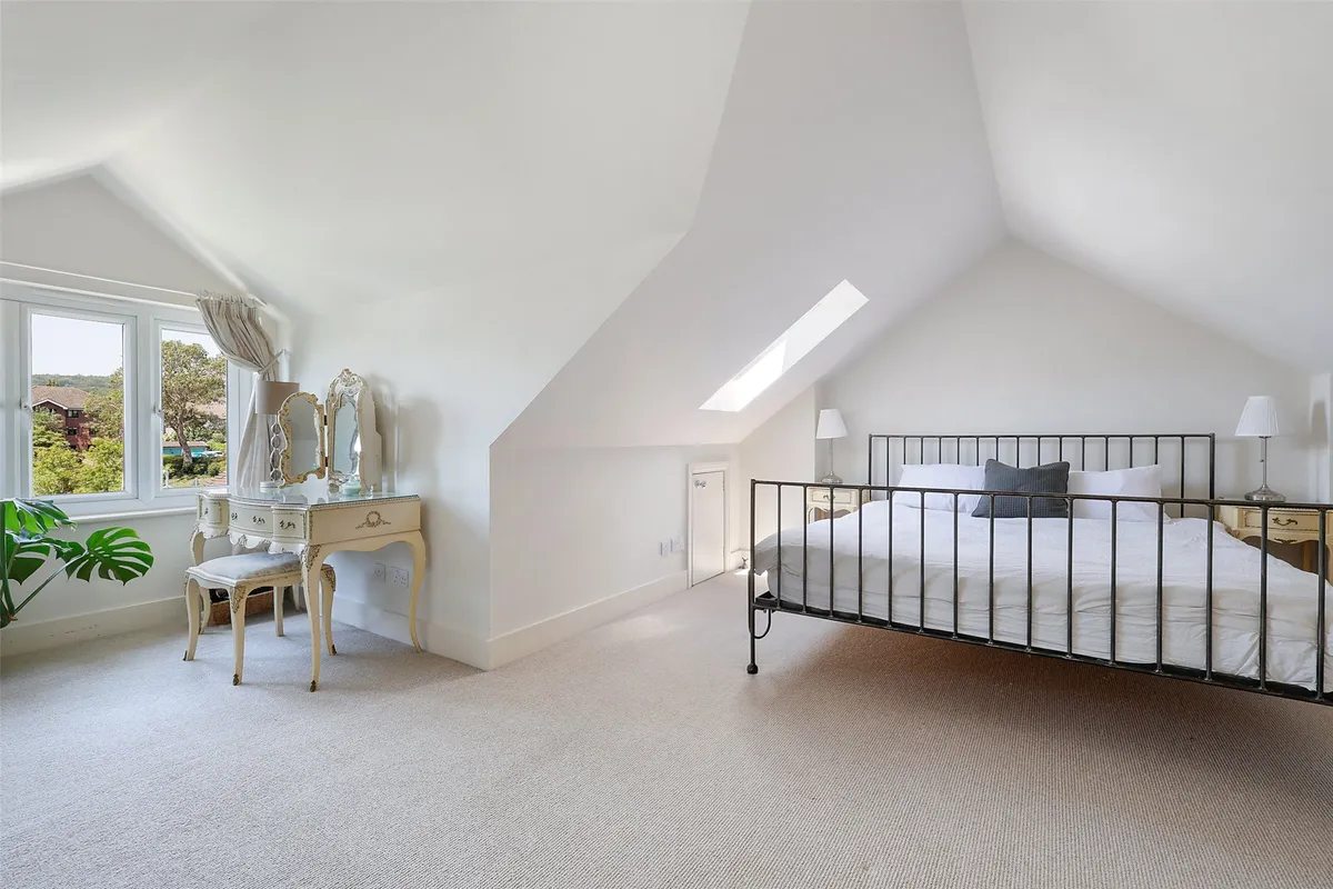 Lynwood Road, Redhill, Surrey, RH1