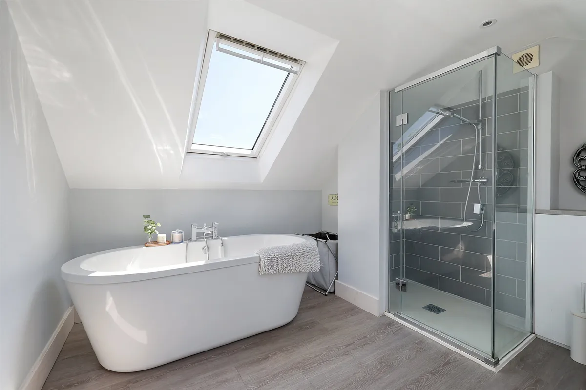 Lynwood Road, Redhill, Surrey, RH1