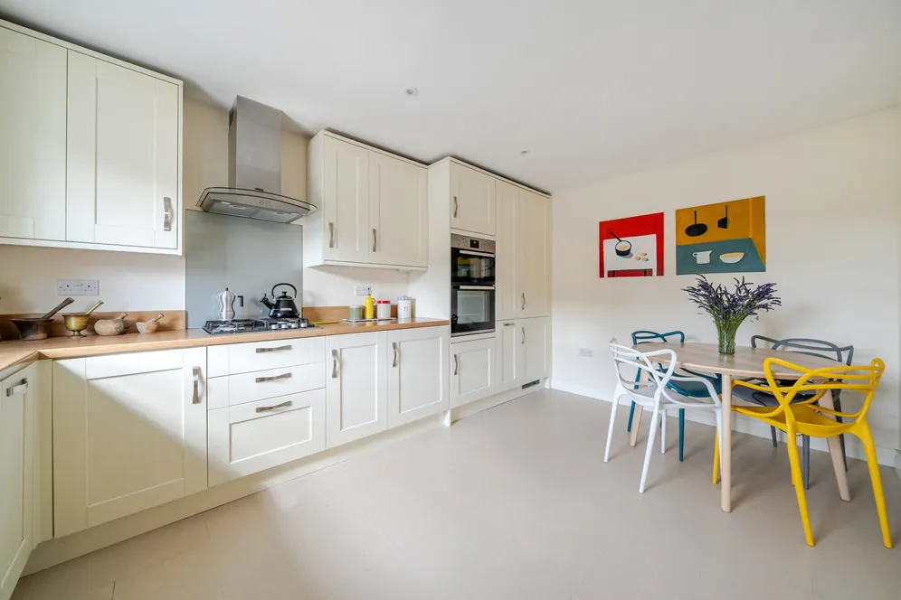 Blowhorn Street, Marlborough, SN8 photo 6