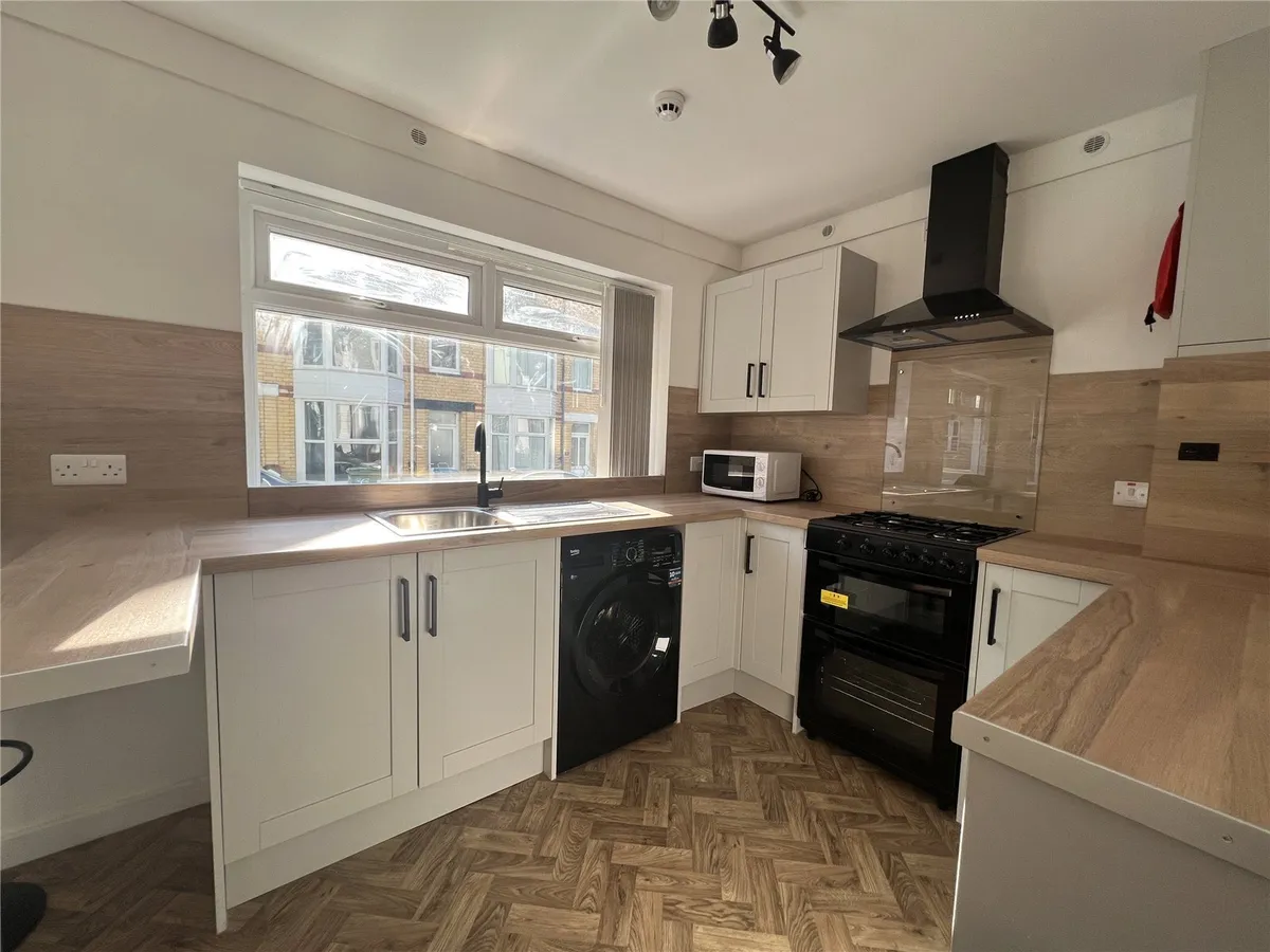 College Road, Bangor, Gwynedd, LL57