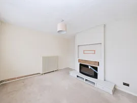 Woodside Place, Clay Cross, Chesterfield thumb 2