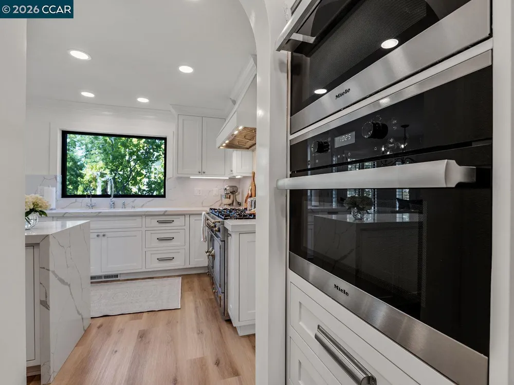 3911 Deer Trail Ln, Danville, CA 94506
