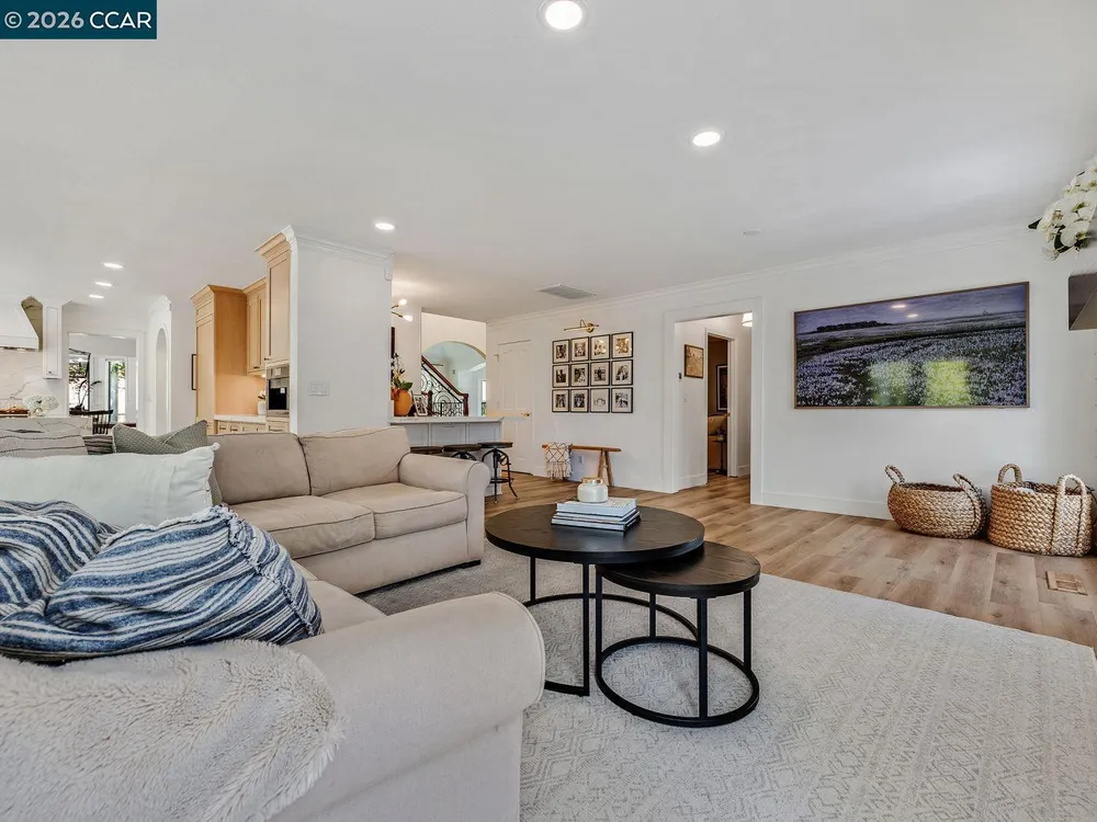 3911 Deer Trail Ln, Danville, CA 94506