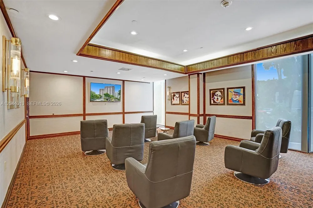 20281 E Country Club Dr, Aventura, FL 33180