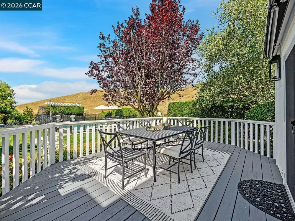 3911 Deer Trail Ln, Danville, CA 94506