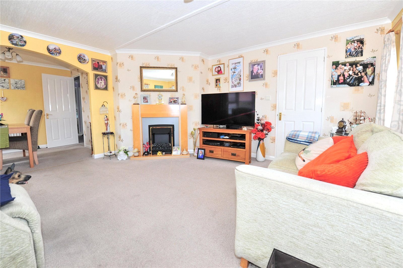 Chris Crescent, Upton Cross Park, Poole, Dorset, BH16 Image 6