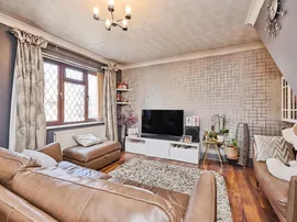 Hoylake Drive, Farcet, Peterborough thumb 3