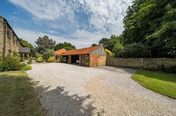 Carpenters Yard, Orlingbury, NN14 photo 17