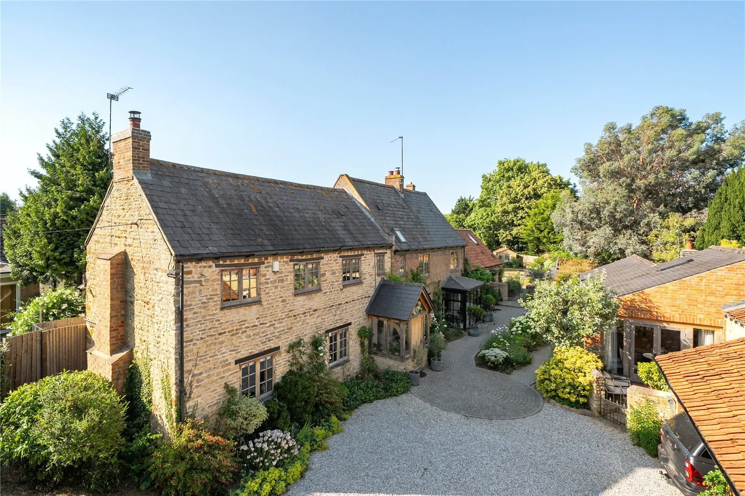 Carpenters Yard, Orlingbury, NN14 photo 16