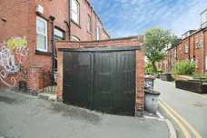 Hessle Terrace, Leeds