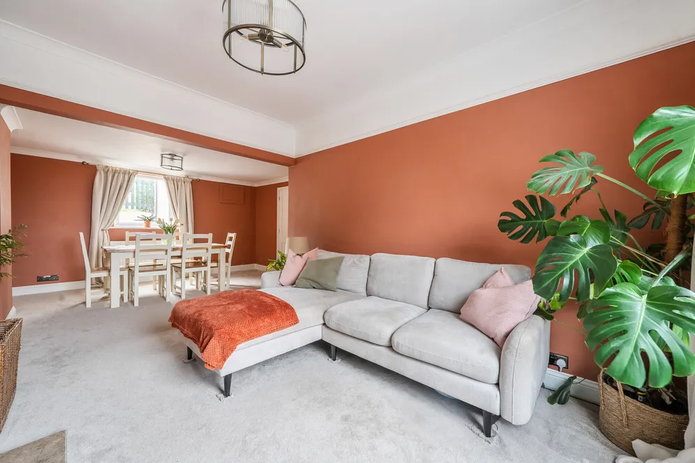 Bath Road, Stroud, GL5 photo 5