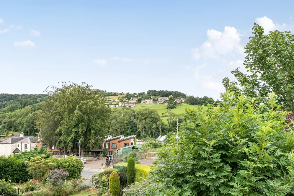 Bath Road, Stroud, GL5 photo 9