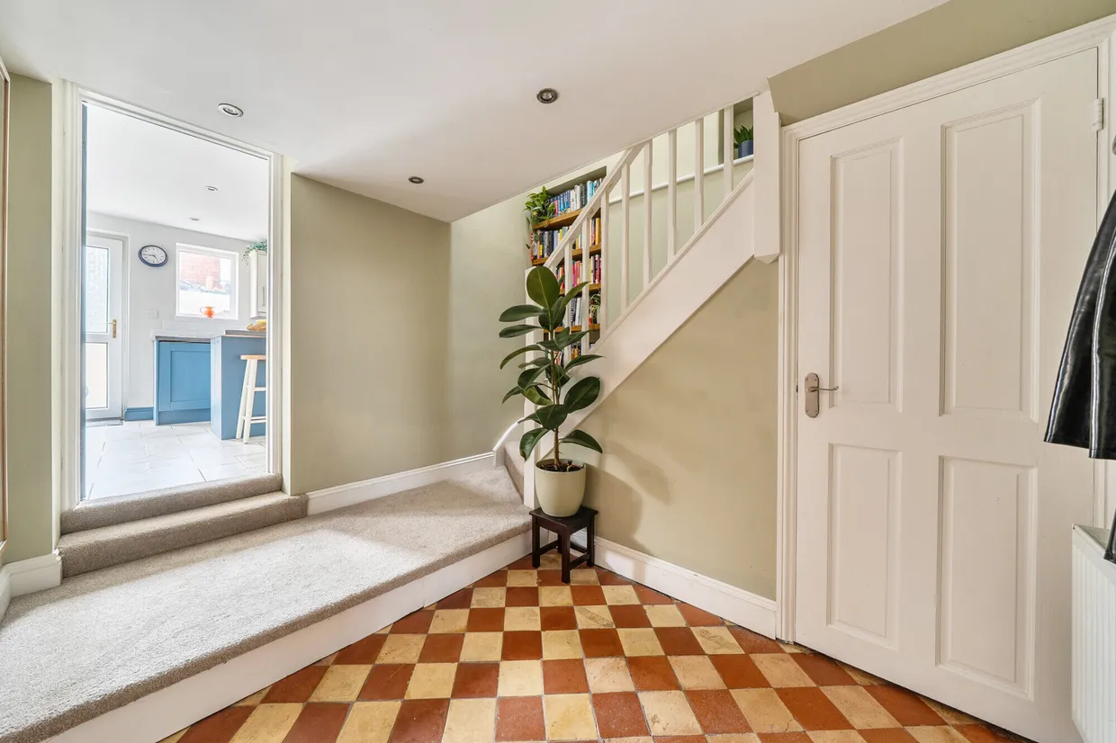 Bath Road, Stroud, GL5 photo 10