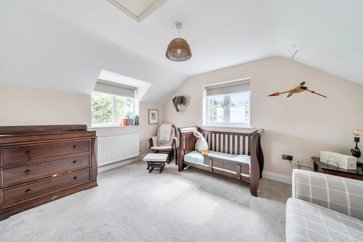 Bath Road, Stroud, GL5 photo 12