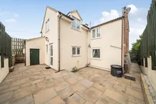 Bath Road, Stroud, GL5 photo 16