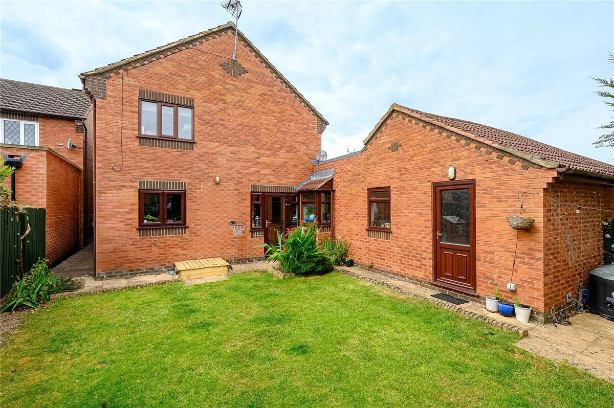 Glebe Field Drive, Wetherby, LS22