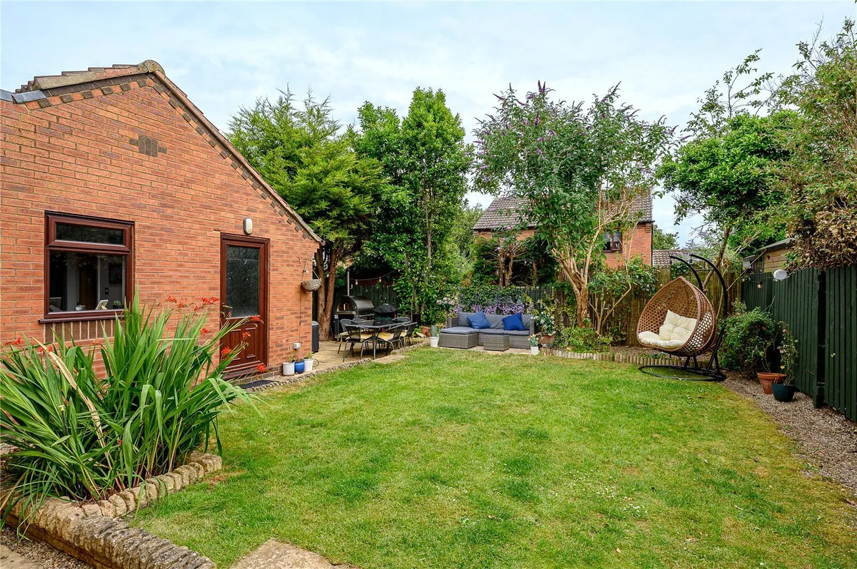 Glebe Field Drive, Wetherby, LS22