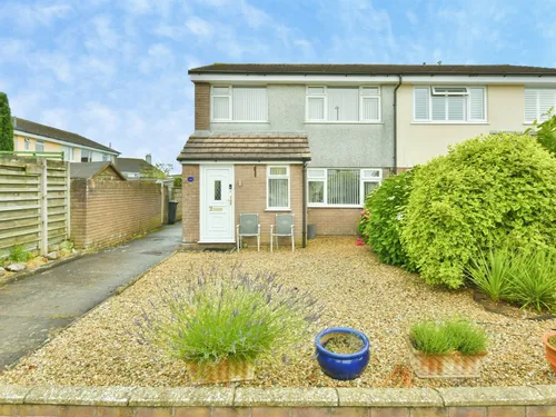 Broad Walk, Saltashphoto