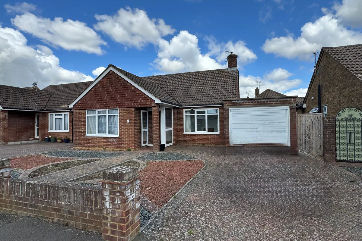 Millstream Gardens, POLEGATE