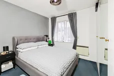 Hilmanton, Lower Earley, Reading