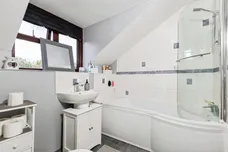 Hilmanton, Lower Earley, Reading