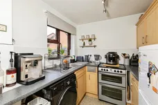 Hilmanton, Lower Earley, Reading