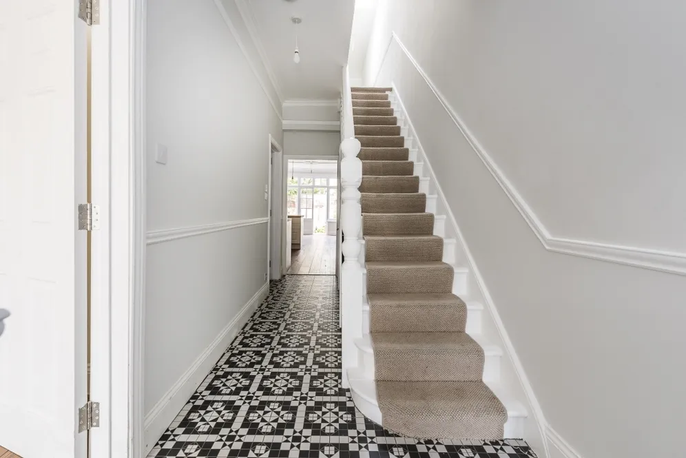 Trinity Rise London SW2 photo 2