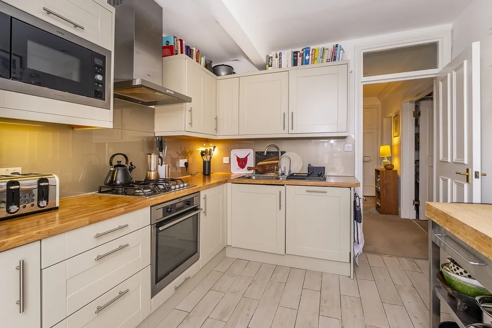 Crooked Billet Wimbledon Village SW19 photo 3