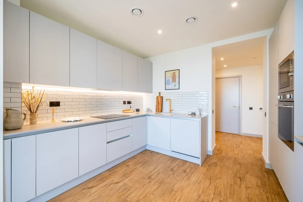 11 Selborne Road London E17 photo 3
