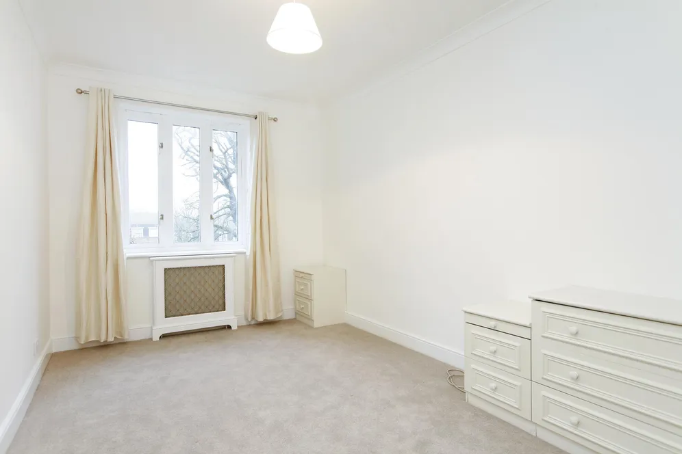 Wimbledon Hill Road, SW19 photo 5