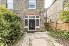Trinity Rise London SW2 photo 6